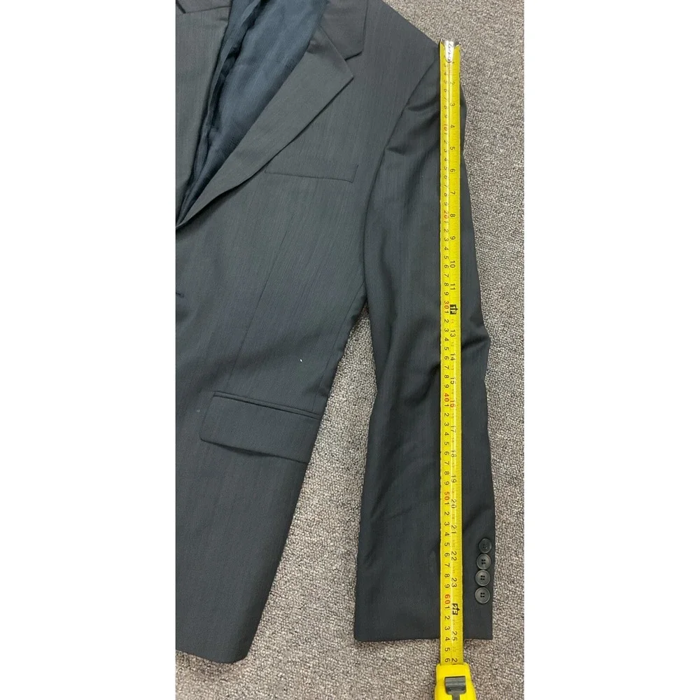EUC! Hugo Boss Men's Two Button‎ Virgin Wool Blazer Jacket Navy Blue - Size 38R